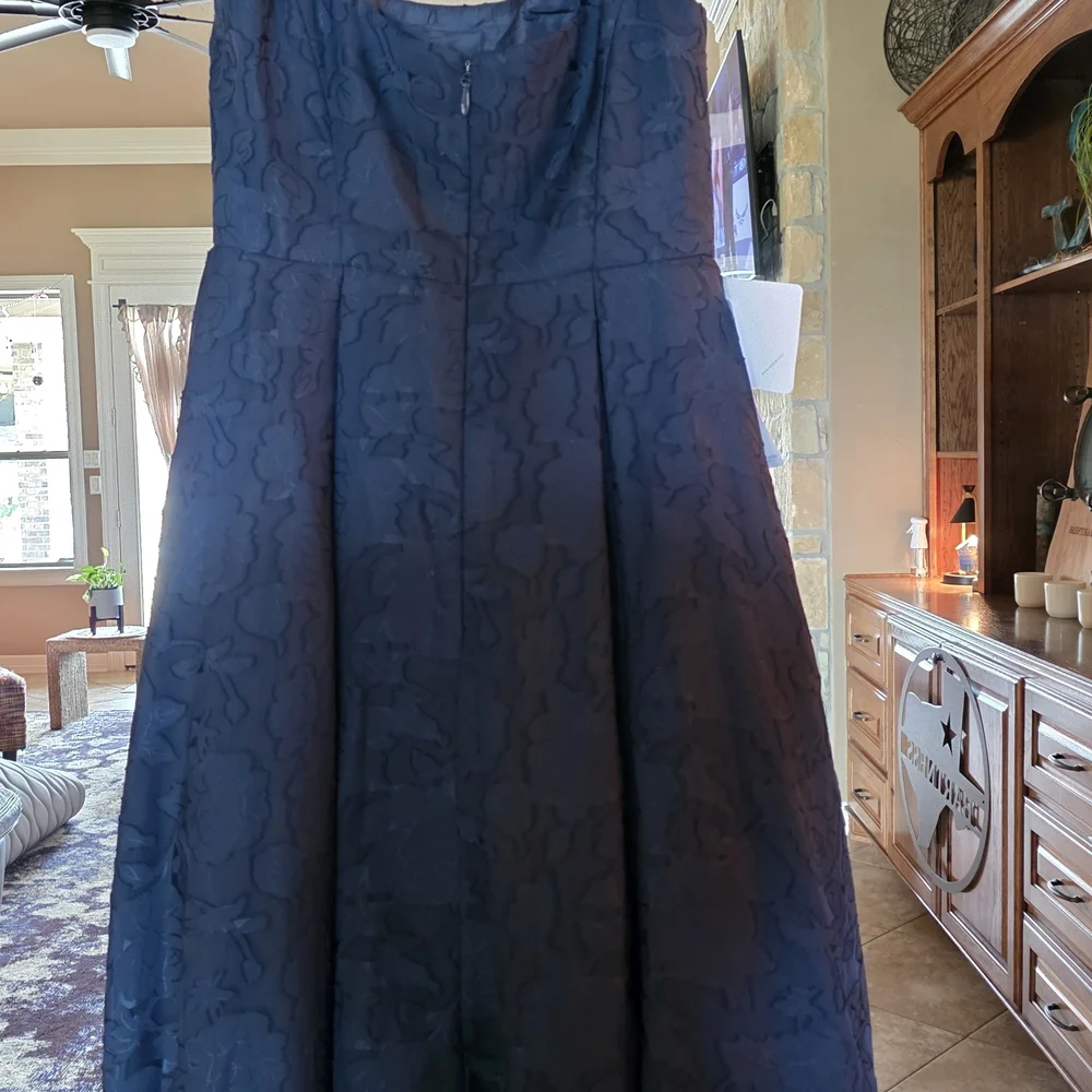 Azazie Navy Floral Midi Dress - Picture 2 of 3